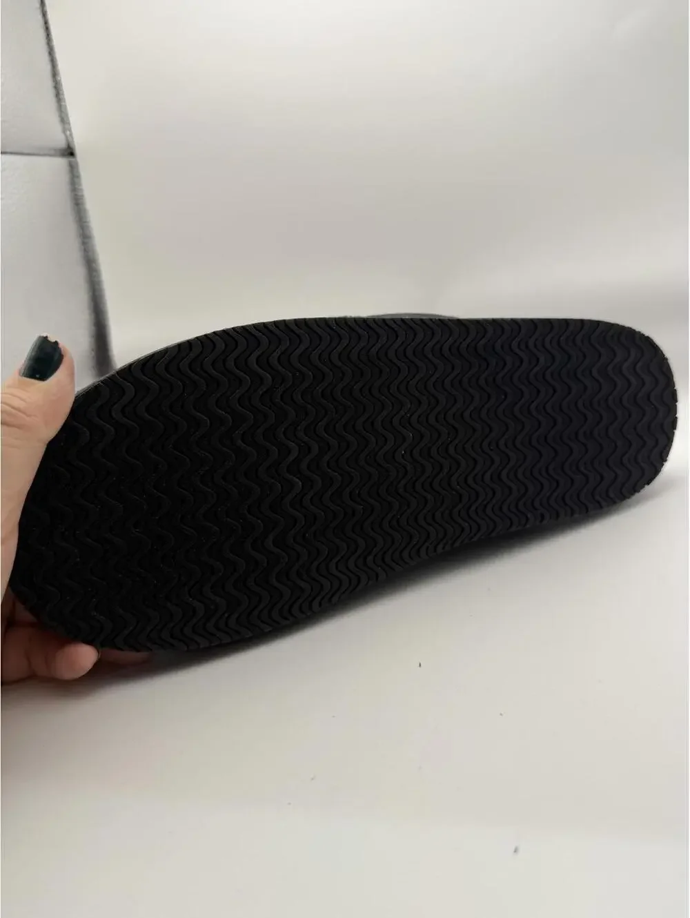 Bass Outdoor Puffer Slide Slippers US 7 Black Camo
